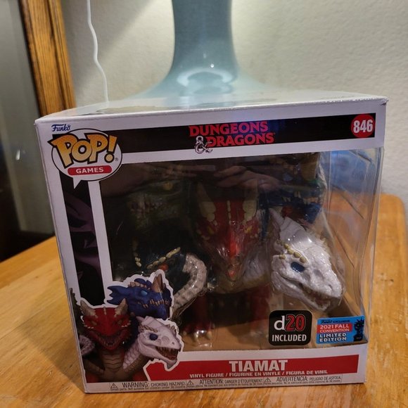 Funko Other - Dungeons & Dragons Tiamat w/ D20 2021 Fall Convention Exclusive Funko Pop